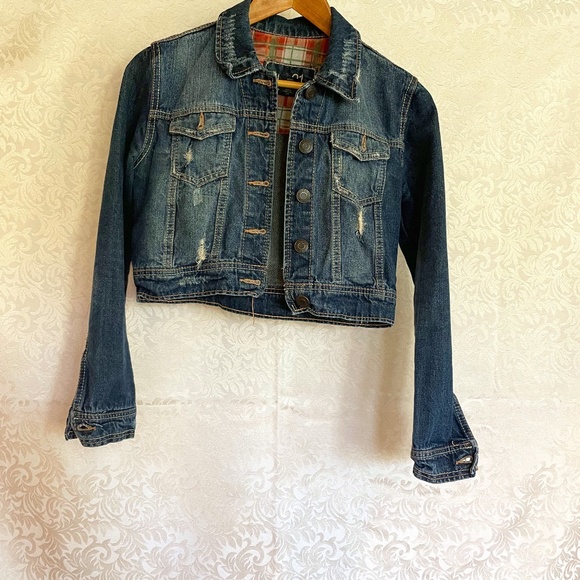 Rue21 Distressed Rip Torn Denim Jean Jacket Size S - Picture 1 of 11